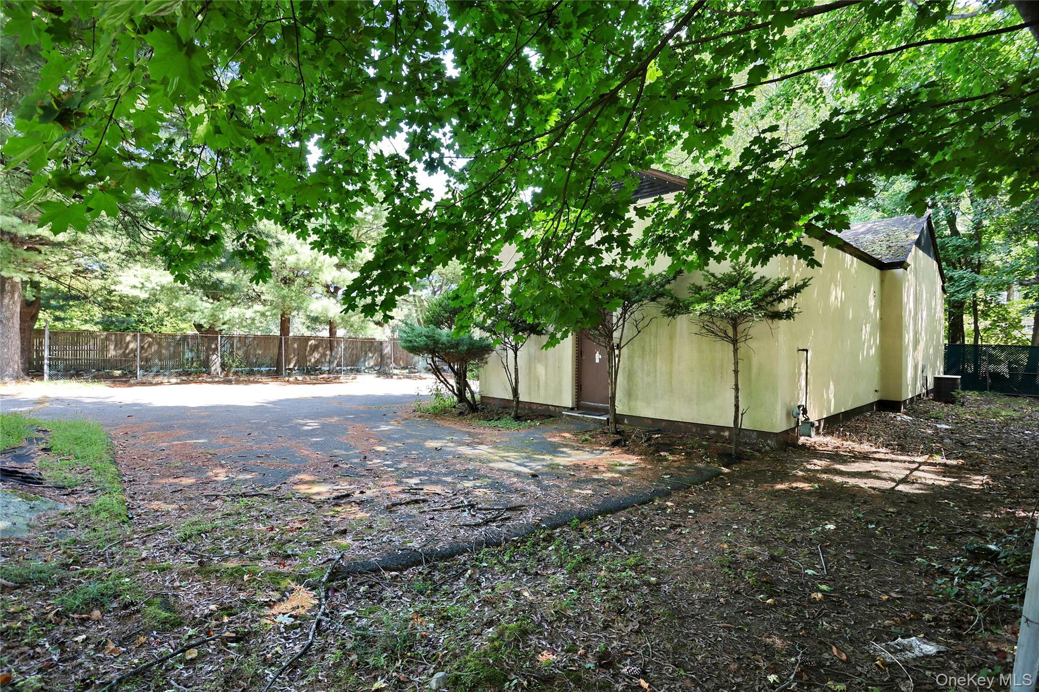 33 Church Road Property Photo 13