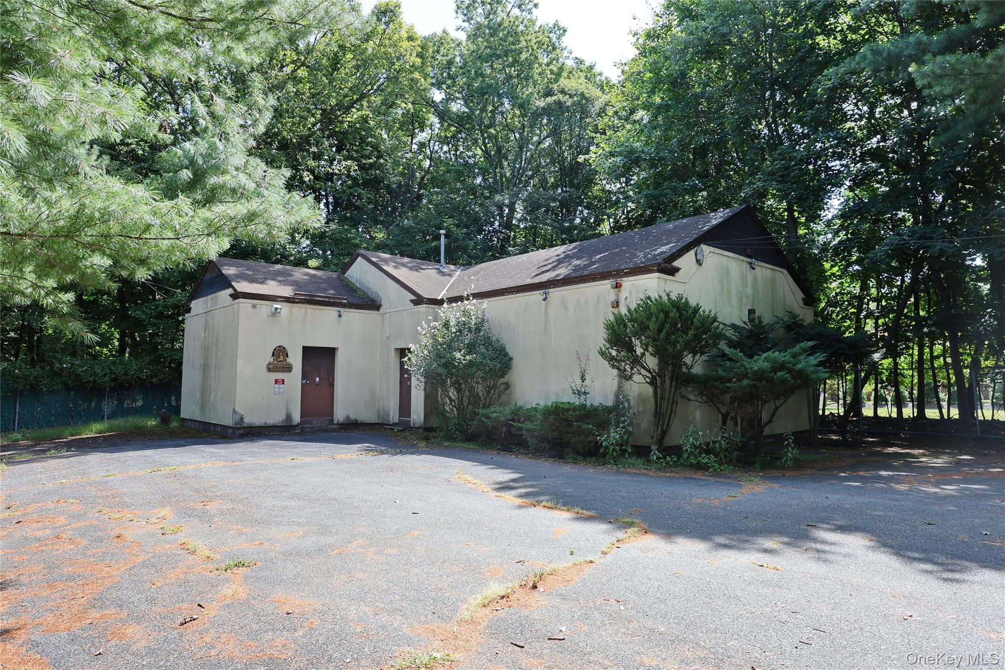 33 Church Road Property Photo 15