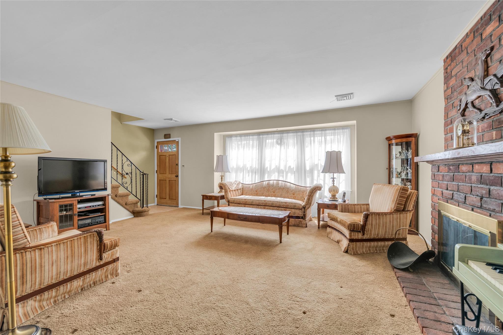 21 Farragut Road Property Photo 2