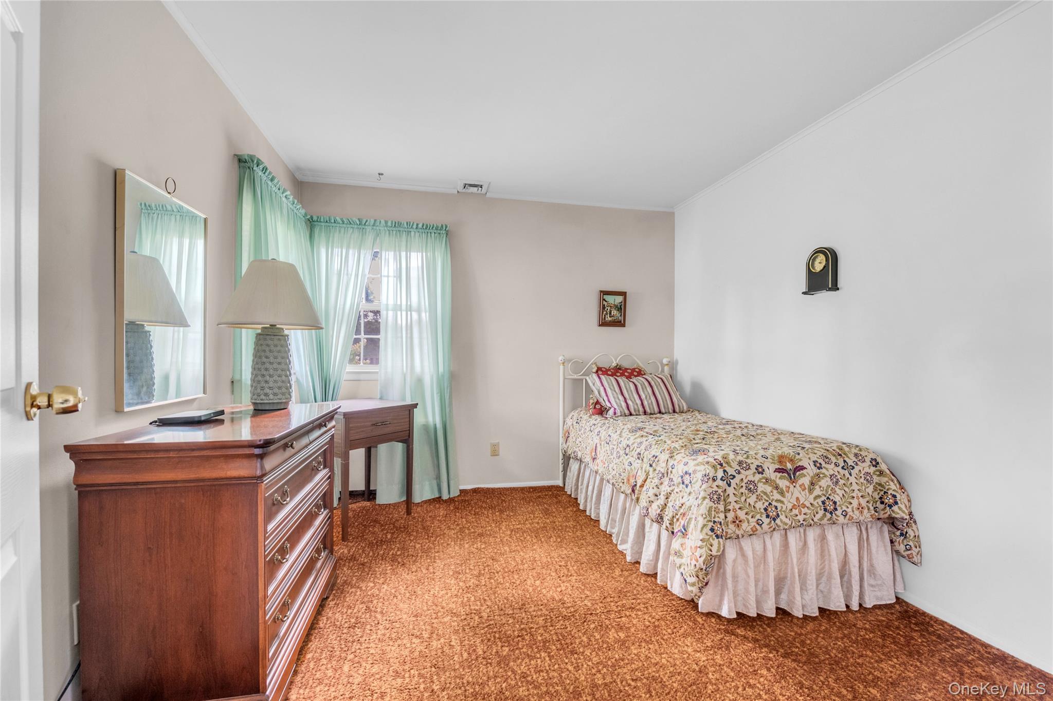 21 Farragut Road Property Photo 10