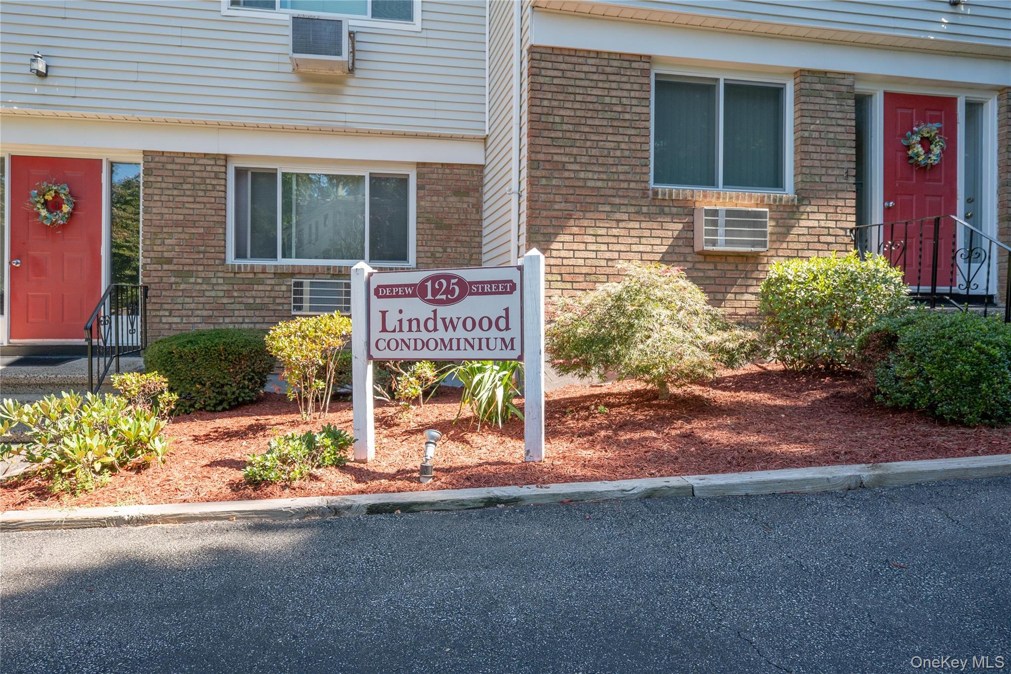 125 Depew Street C Property Photo 2