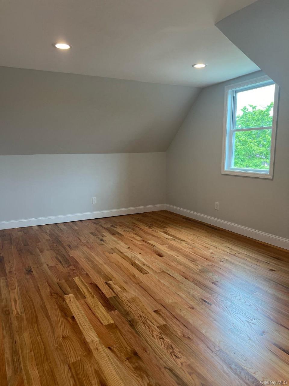 43 Lakewood Avenue Property Photo 5