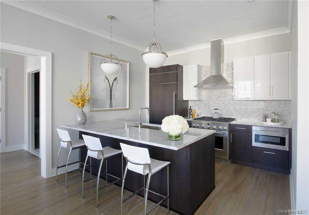 100 Garvies Point Road 1202 Property Photo 6