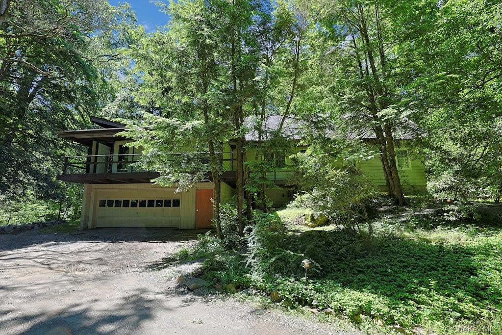 81 Montrose Station Road Property Photo 6