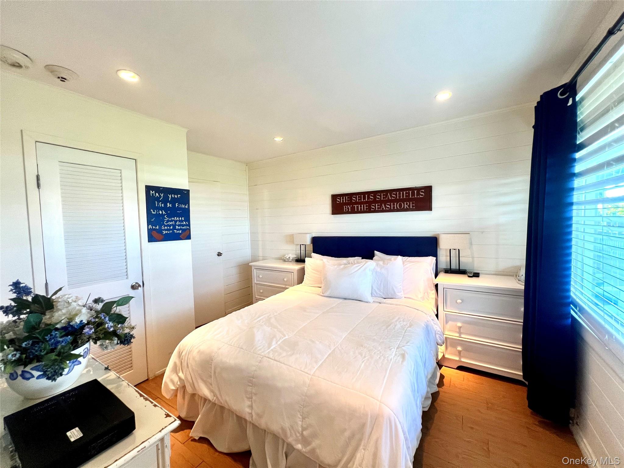 231 Dune Road 905 Property Photo 5