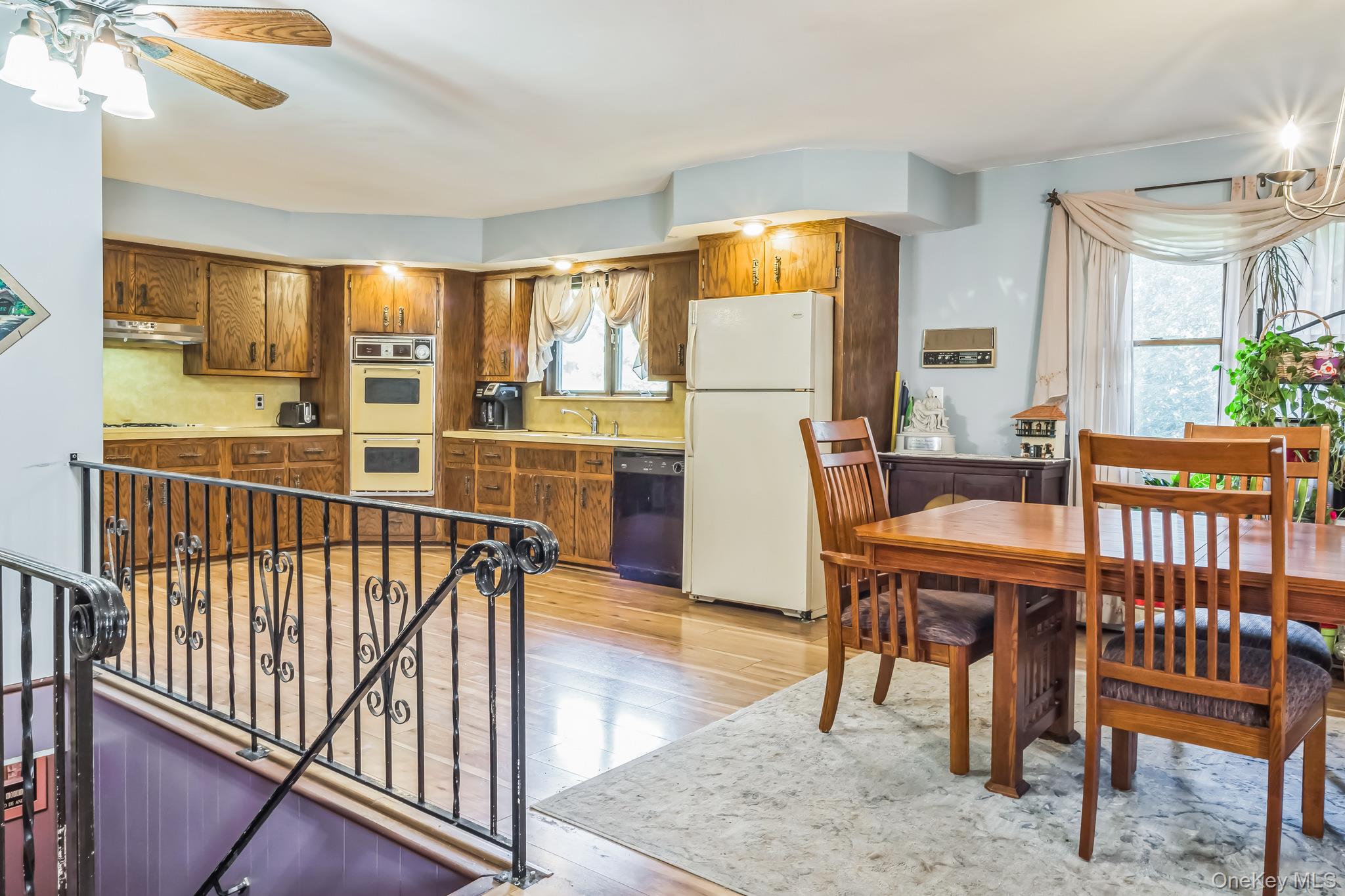 24 New Road Property Photo 10