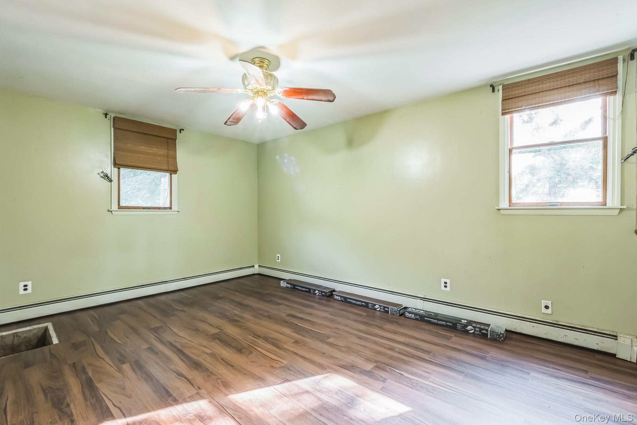 24 New Road Property Photo 18