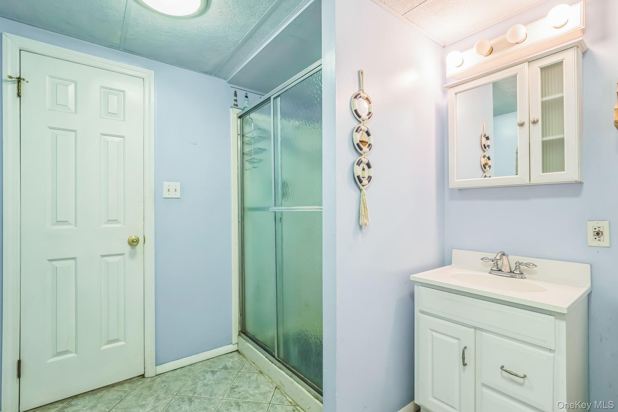 24 New Road Property Photo 26