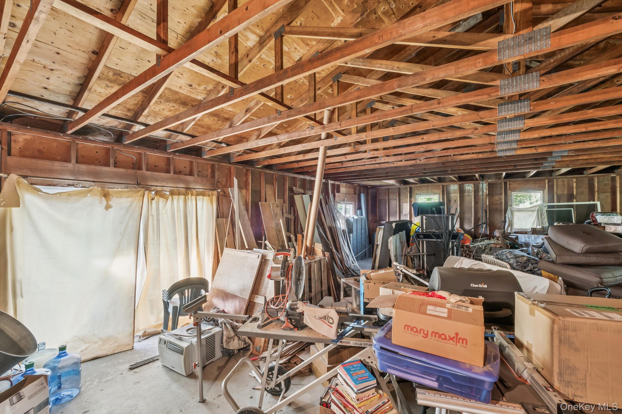 24 New Road Property Photo 30