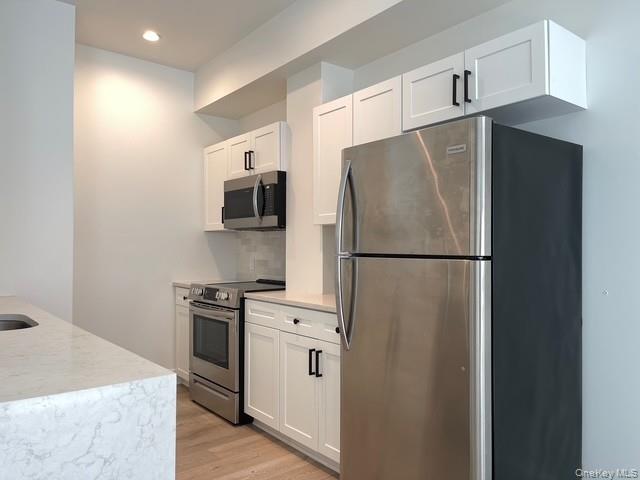 356 New York Avenue 1 Property Photo 7