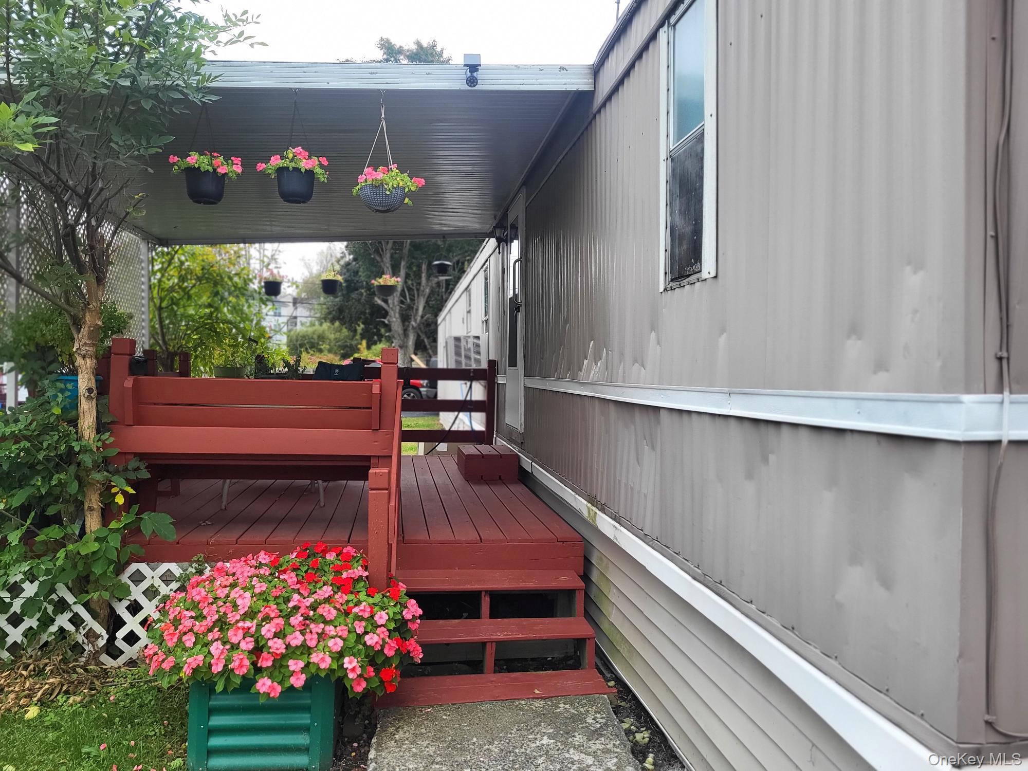 929 Little Britain Road Property Photo 21