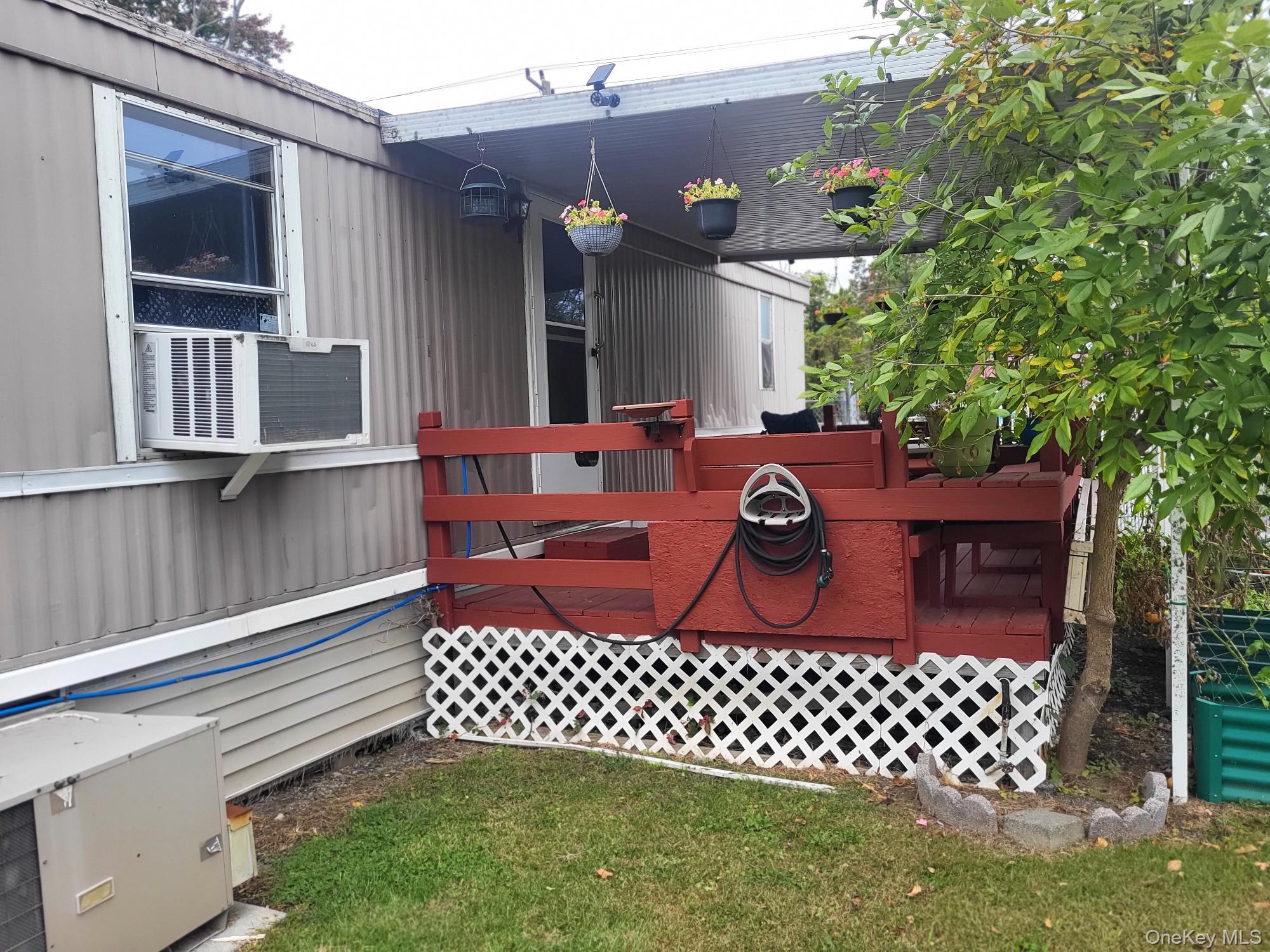 929 Little Britain Road Property Photo 22
