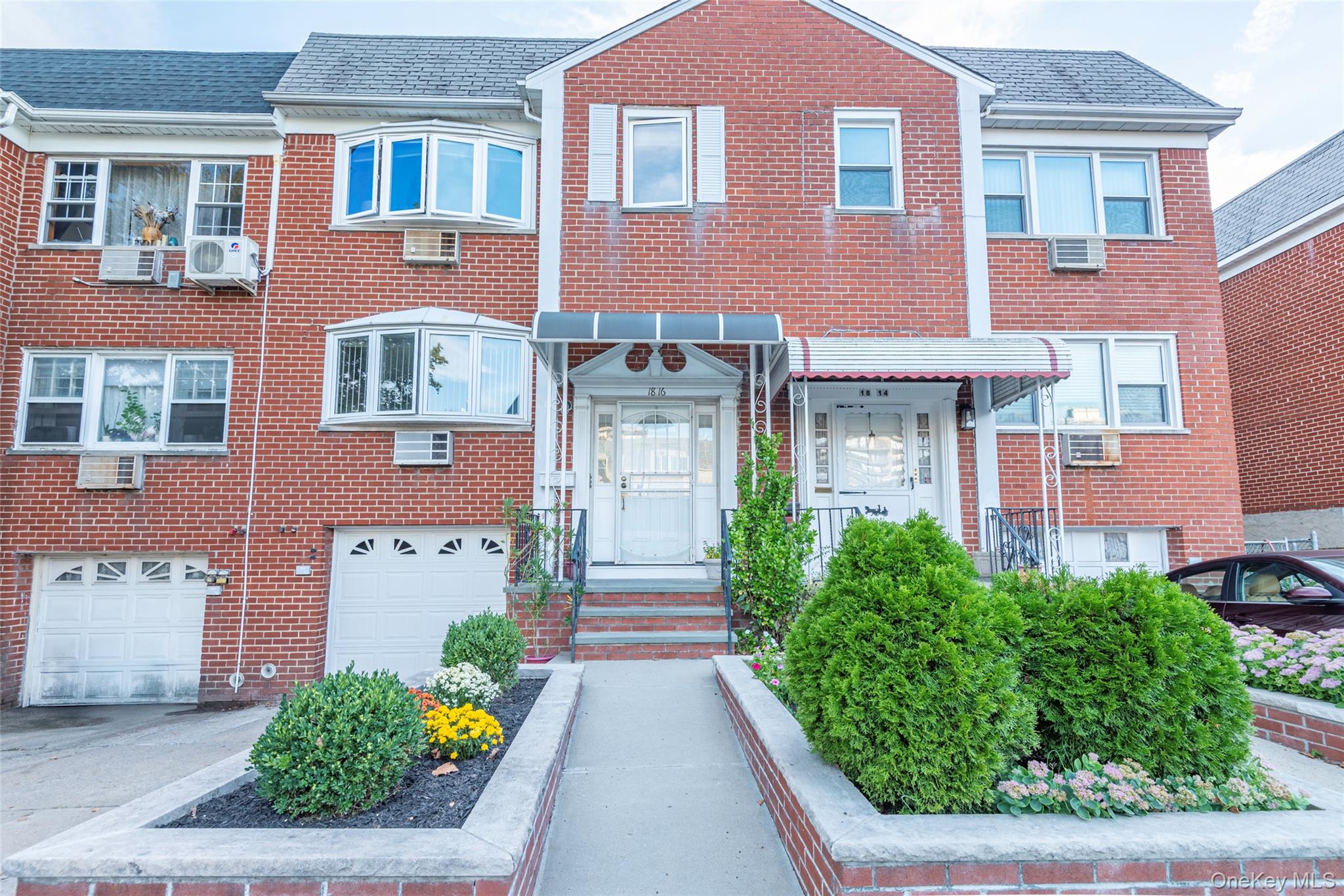 18-16 Bell Boulevard Property Photo 1