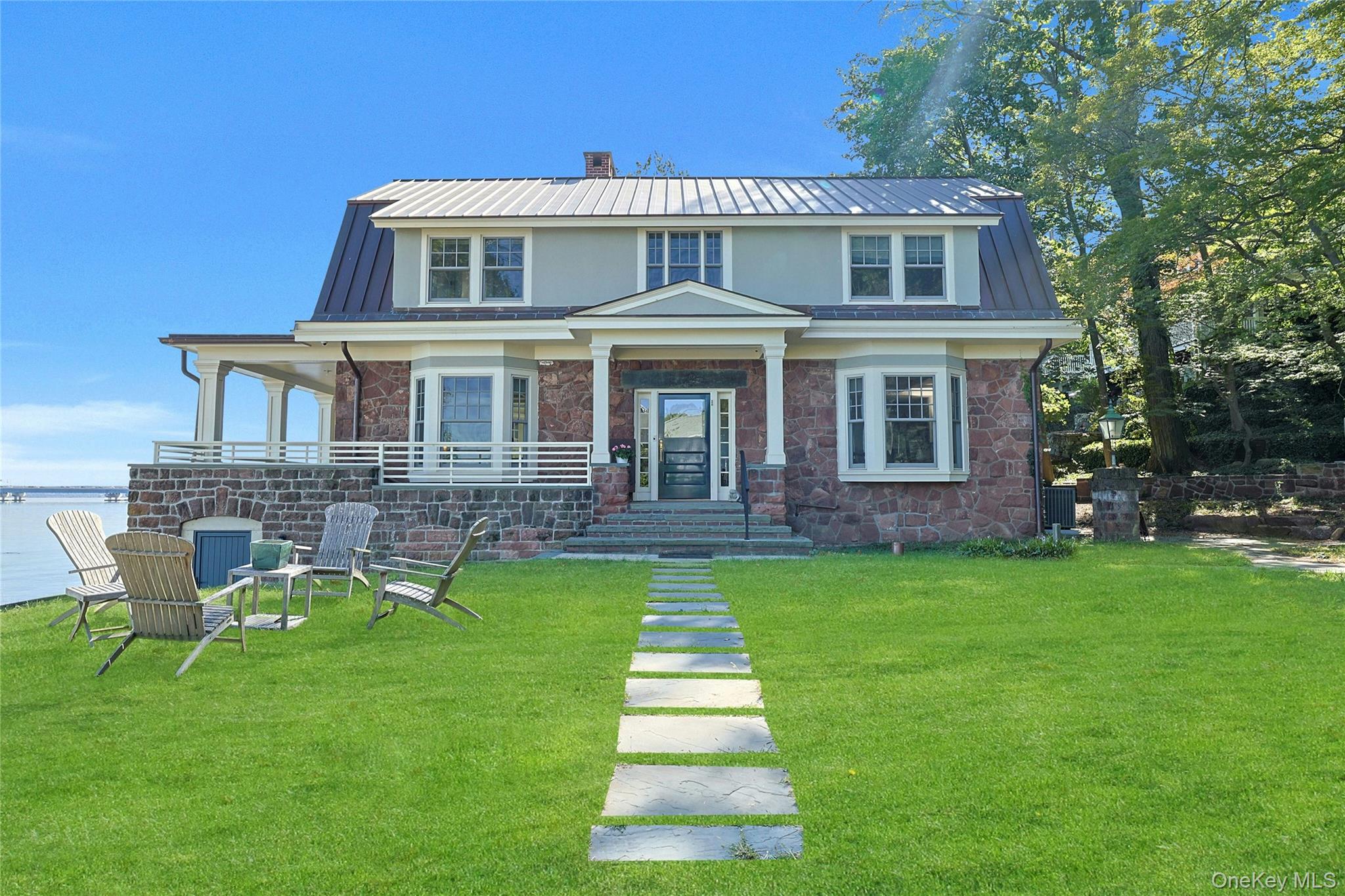 1 Washington Avenue Property Photo 2