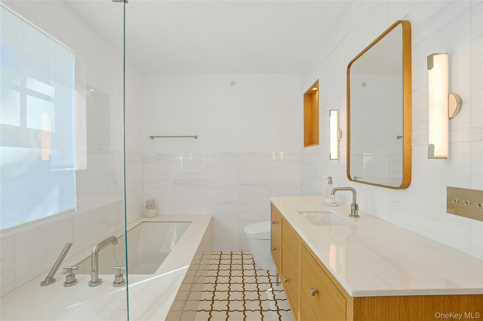 1 Washington Avenue Property Photo 33