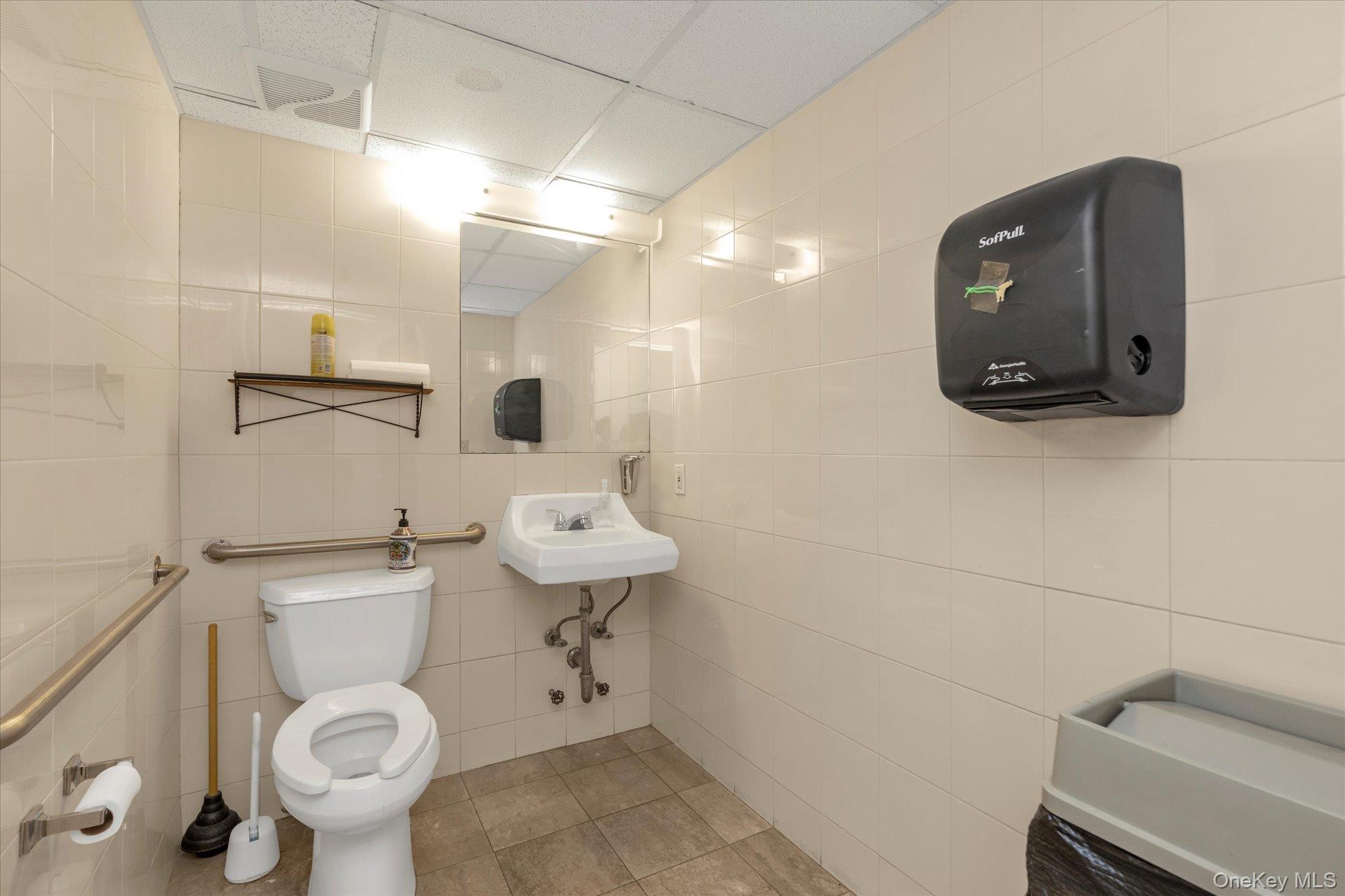 133-47 Sanford Avenue 1e Property Photo 16