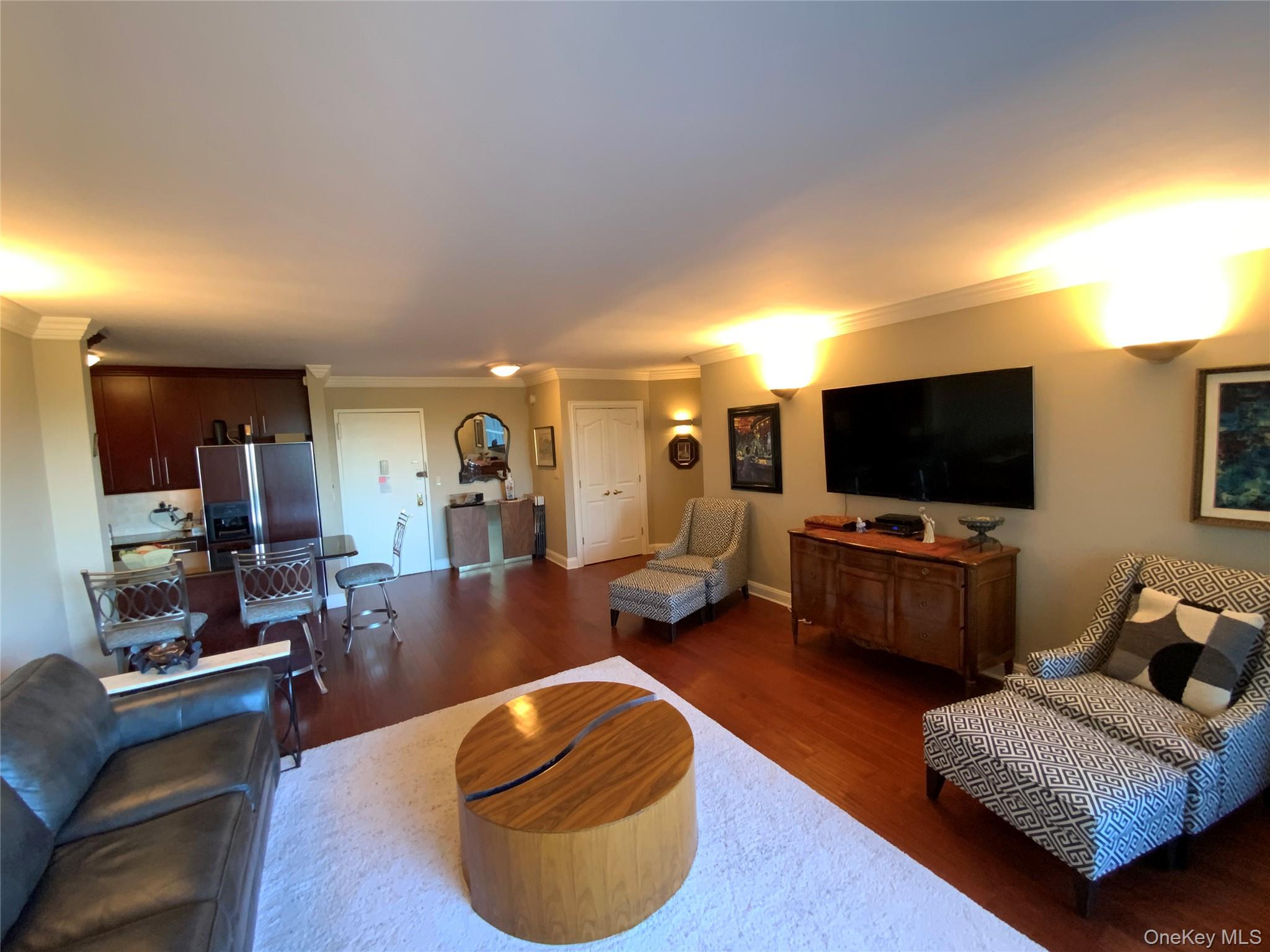 26910 Grand Central Parkway 4t Property Photo 3
