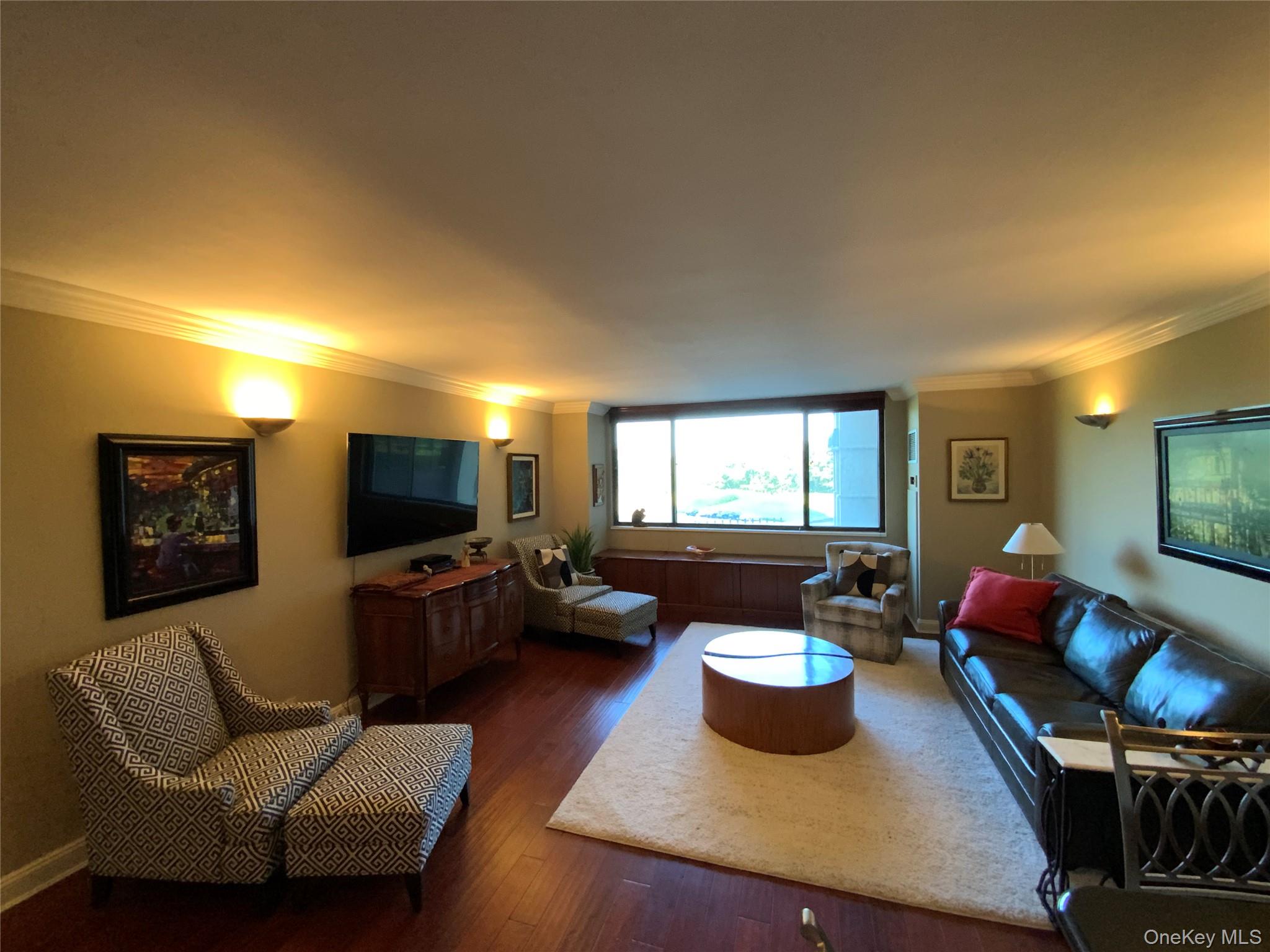 26910 Grand Central Parkway 4t Property Photo 4