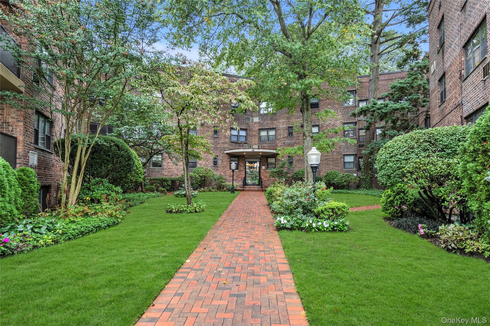 50 Brompton Road 2L Property Photo 1