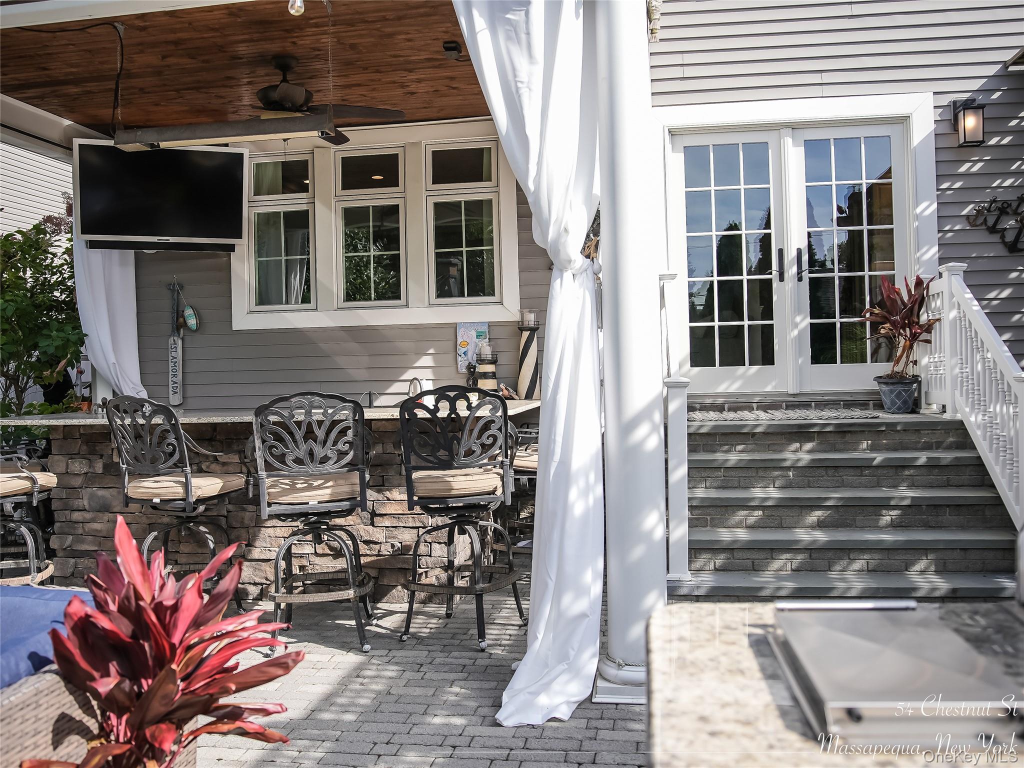 54 Chestnut Street Property Photo 15
