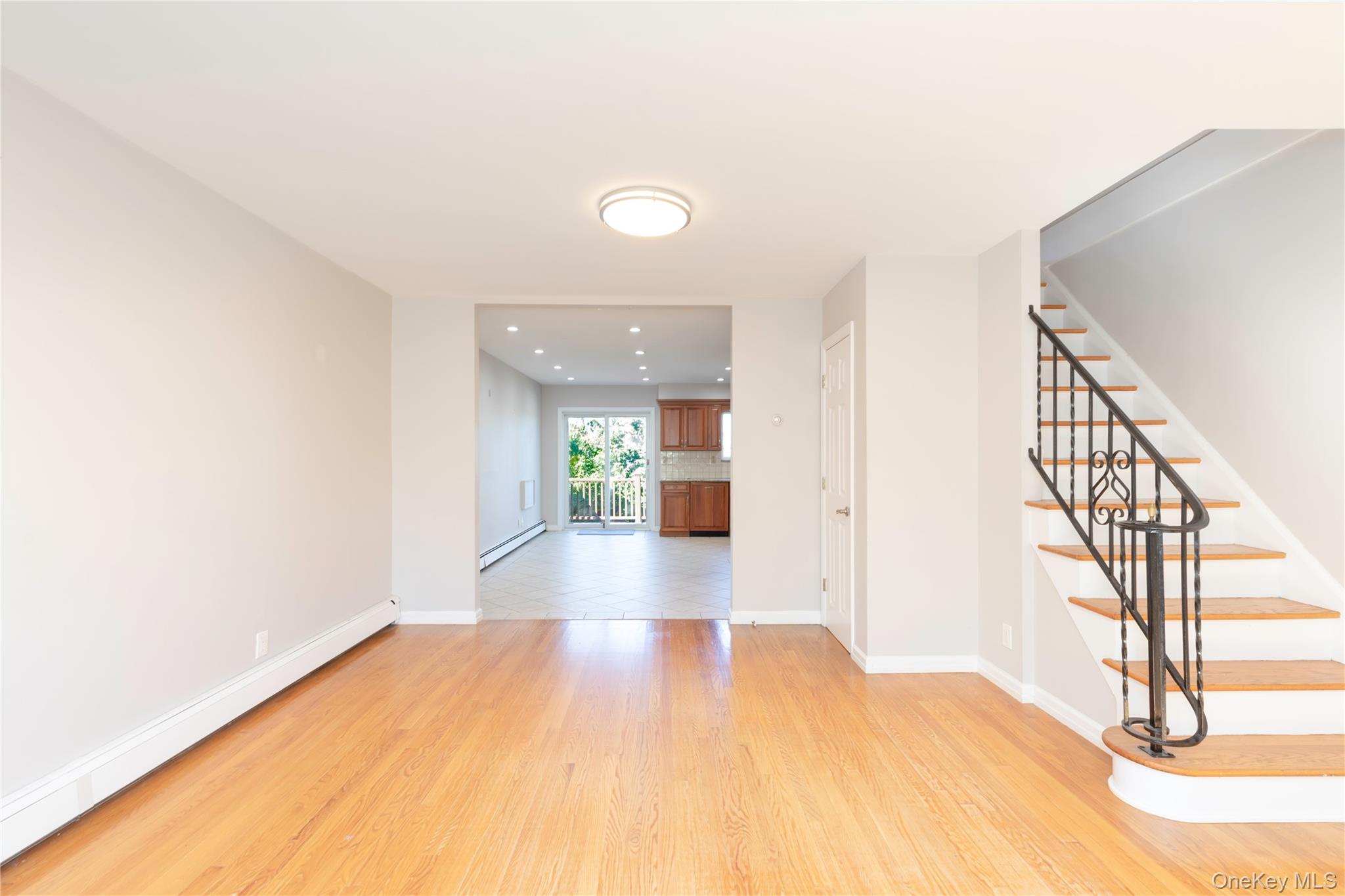 223 Ditmars Street Property Photo 12