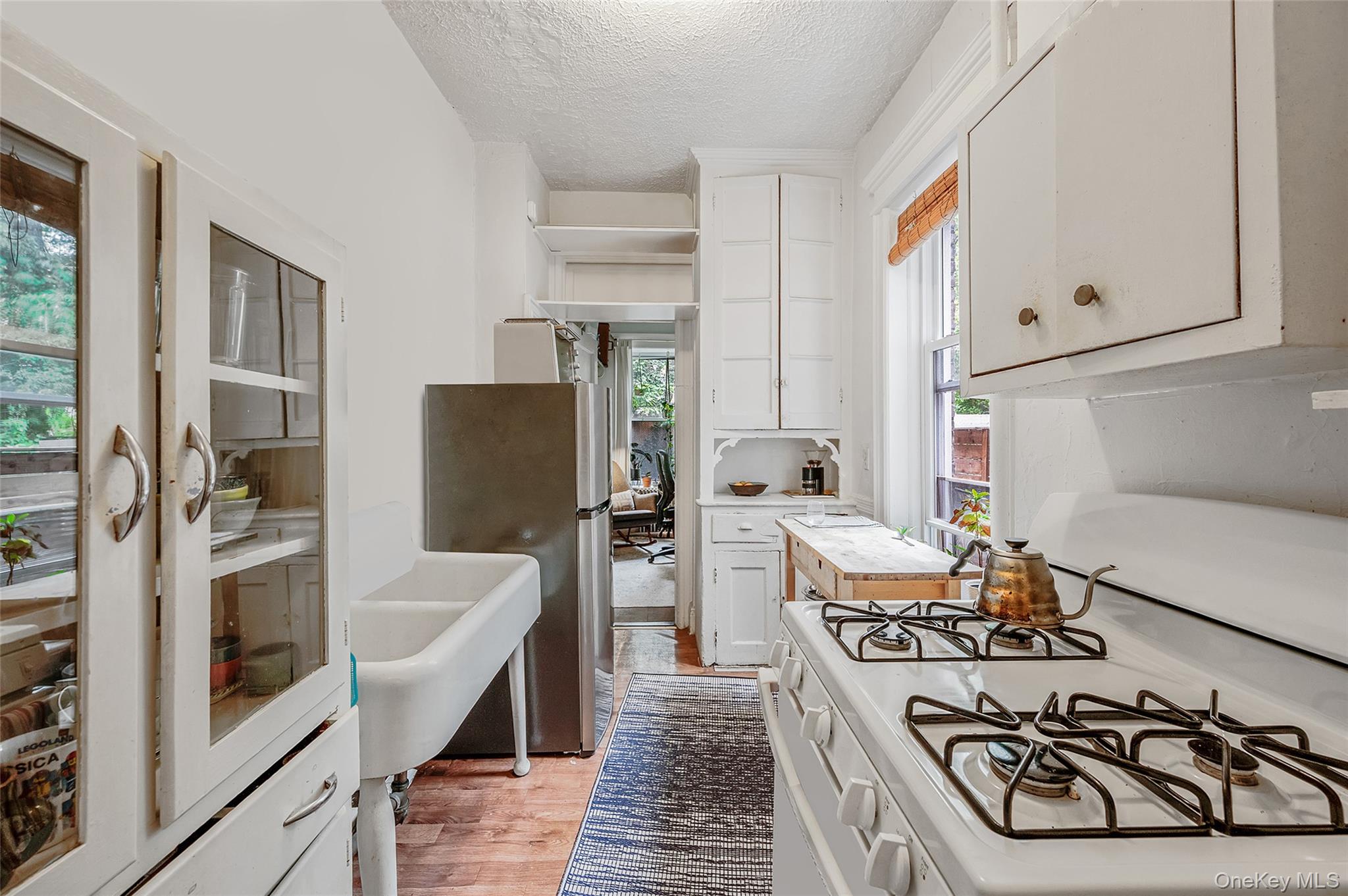 542 Bergen Street Property Photo 26