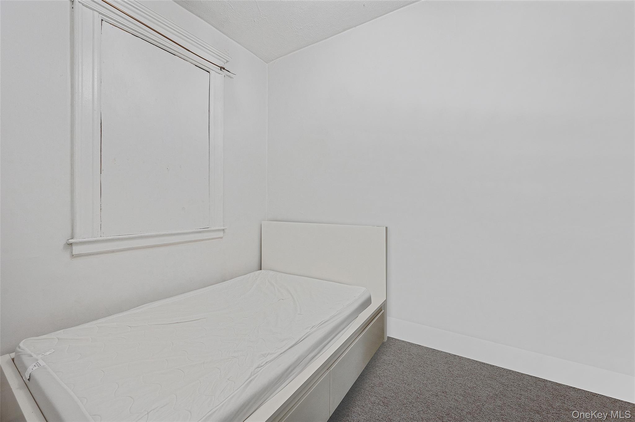 542 Bergen Street Property Photo 30