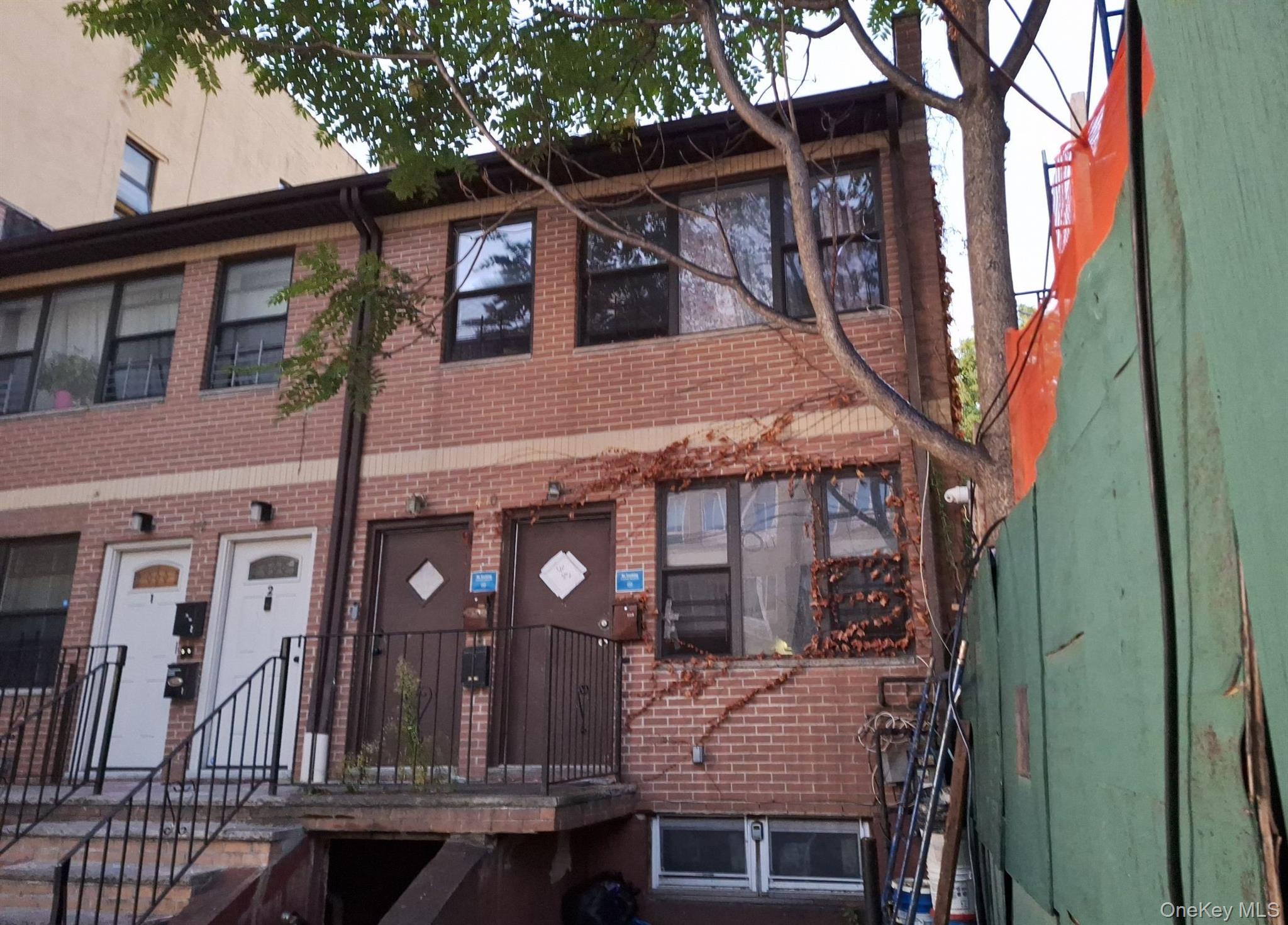 440 Blake Avenue Property Photo 1