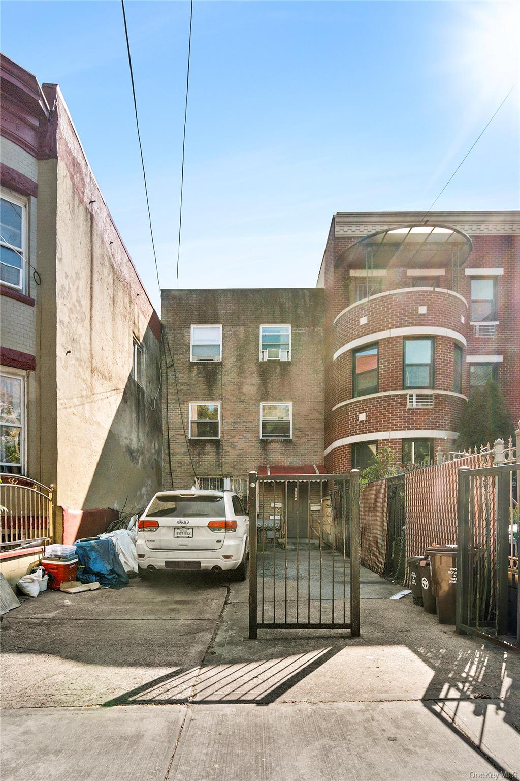 1554 Saint Marks Avenue Property Photo 1