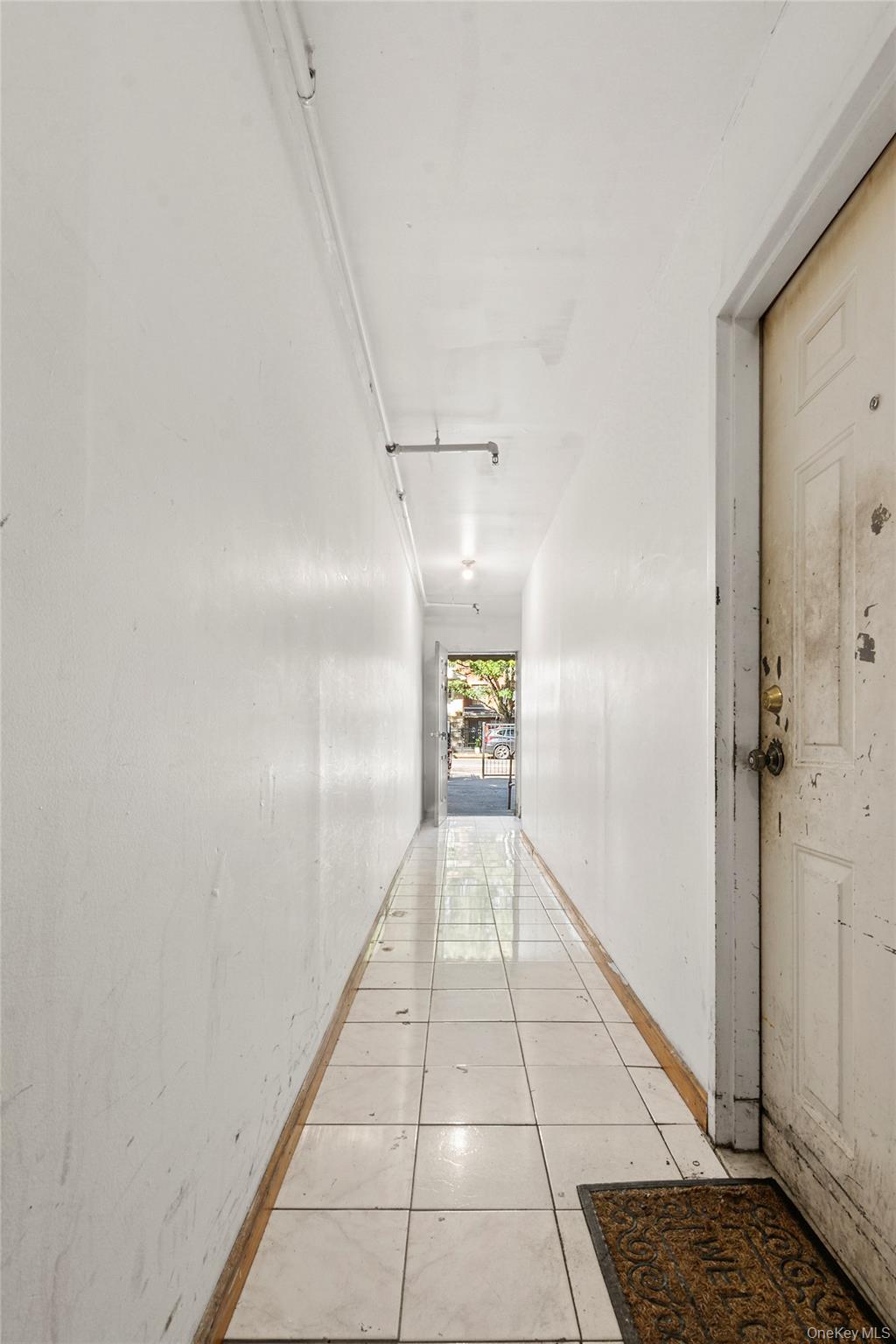 1554 Saint Marks Avenue Property Photo 4