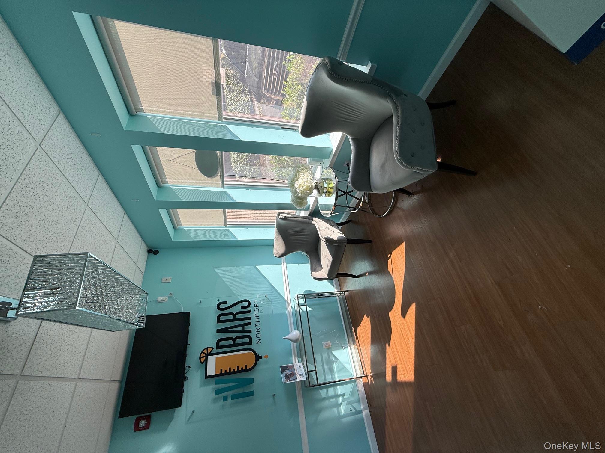 351 Fort Salonga Road Property Photo 4