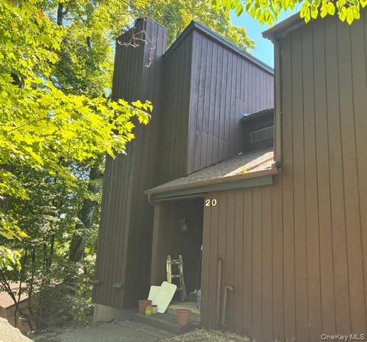 20 Redwood Drive Property Photo 3