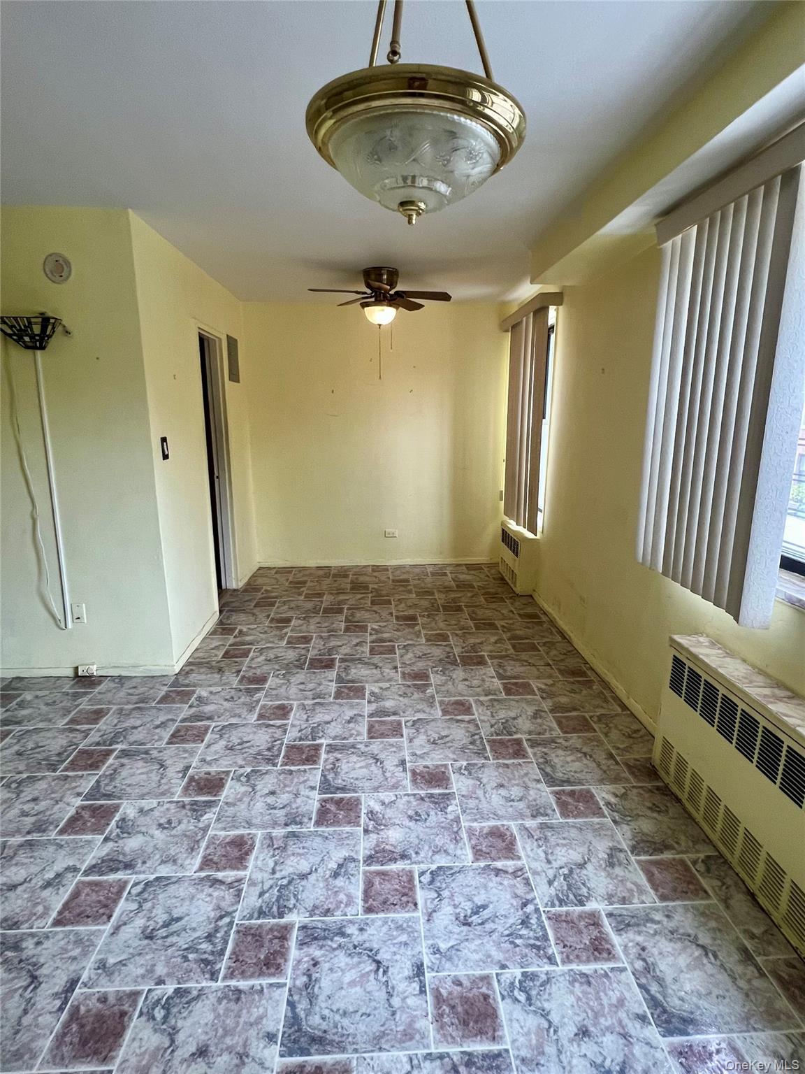 86-29 155 Avenue 1g Property Photo 11