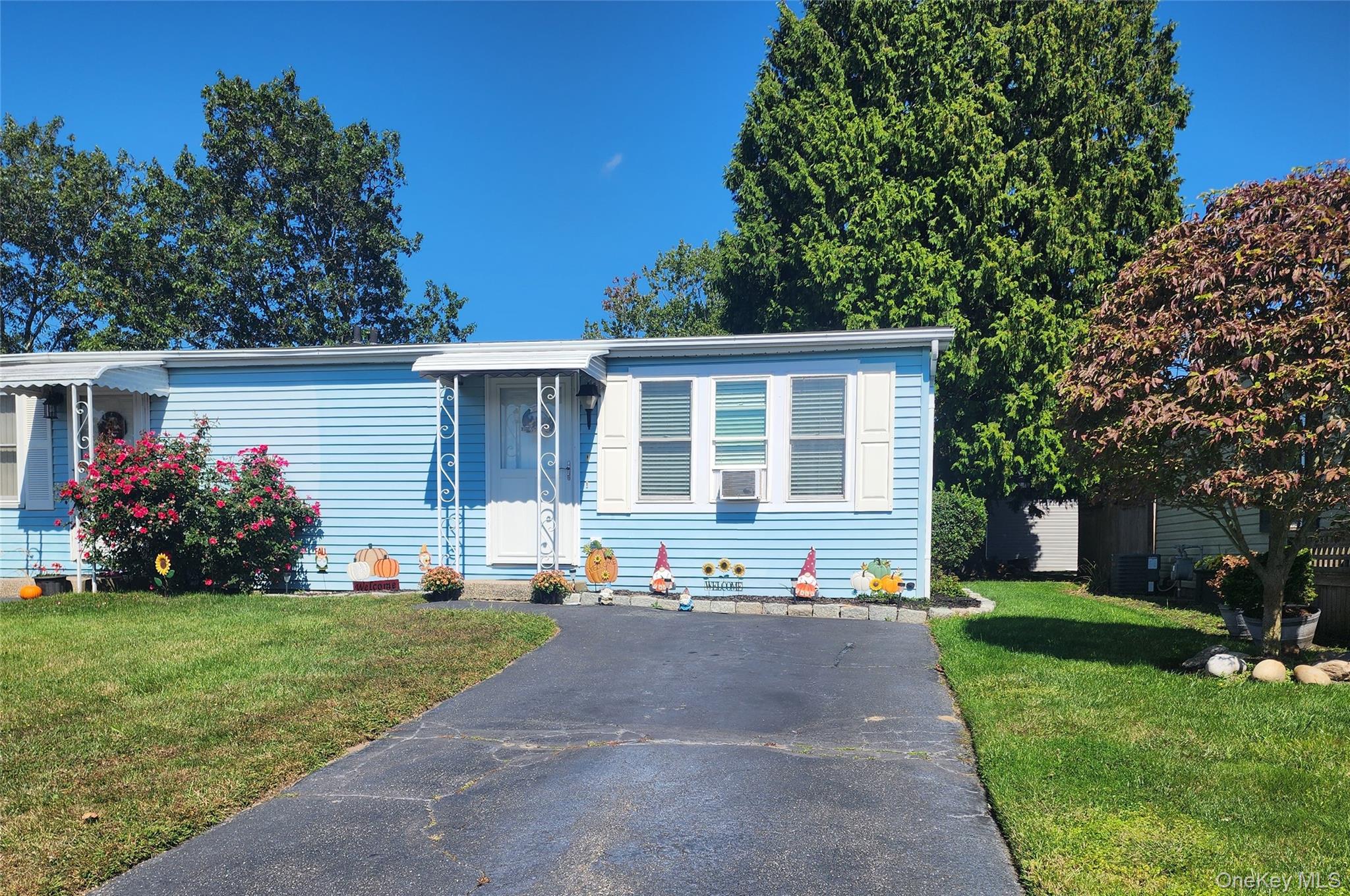 38B Village Circle Property Photo 1