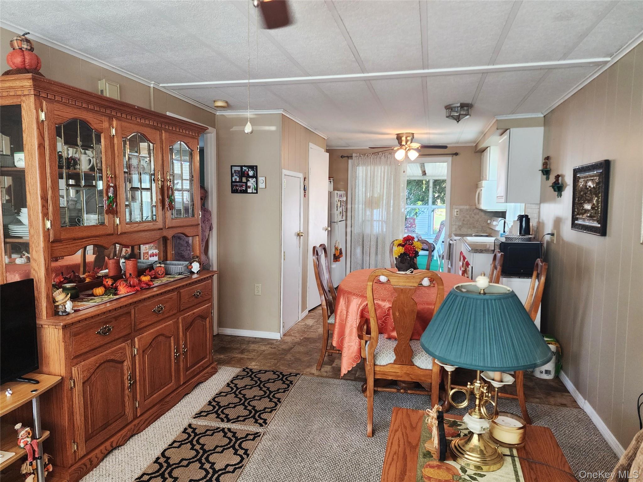 38b Village Circle Property Photo 4