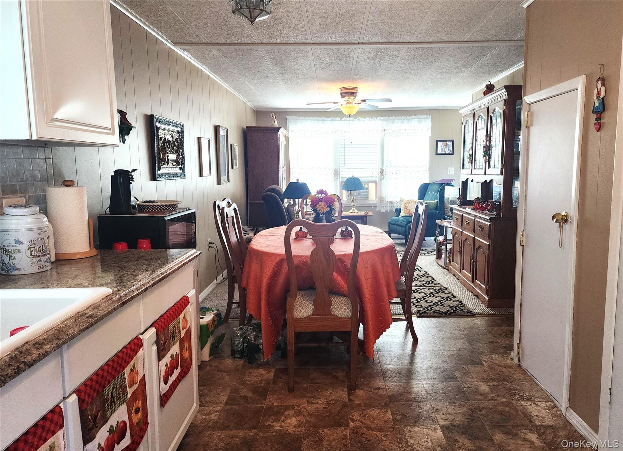 38b Village Circle Property Photo 9