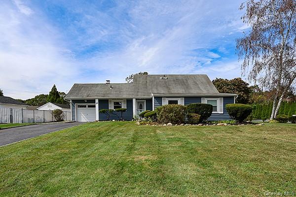 36 Torrey Pine Lane Property Photo 2