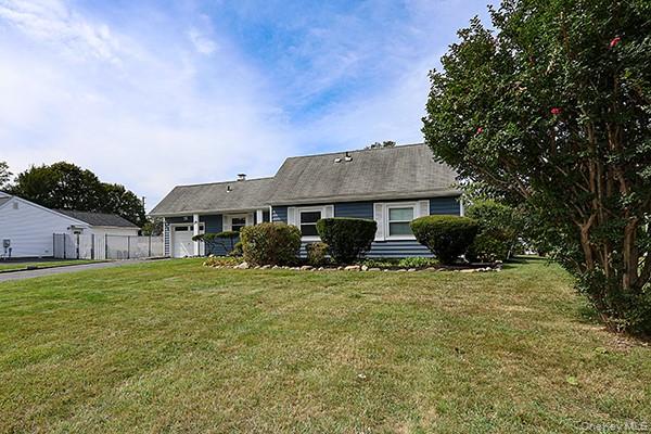 36 Torrey Pine Lane Property Photo 3