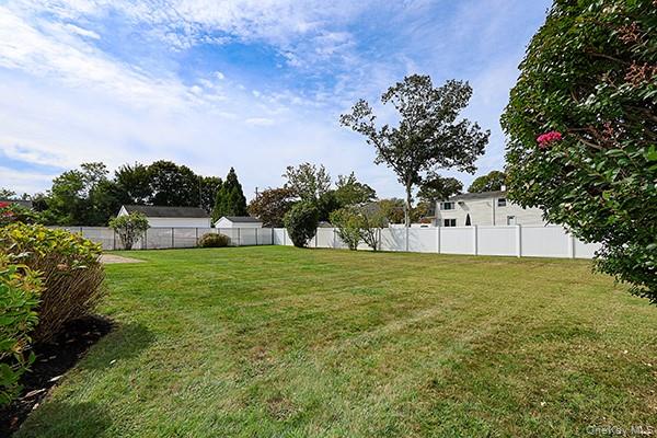 36 Torrey Pine Lane Property Photo 31