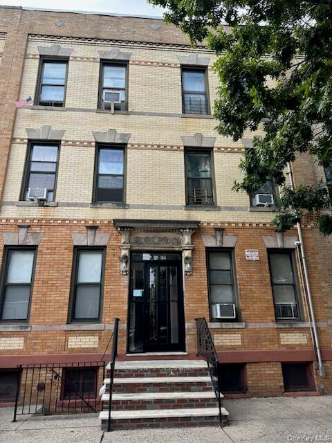 30-80 44th Street Property Photo 1