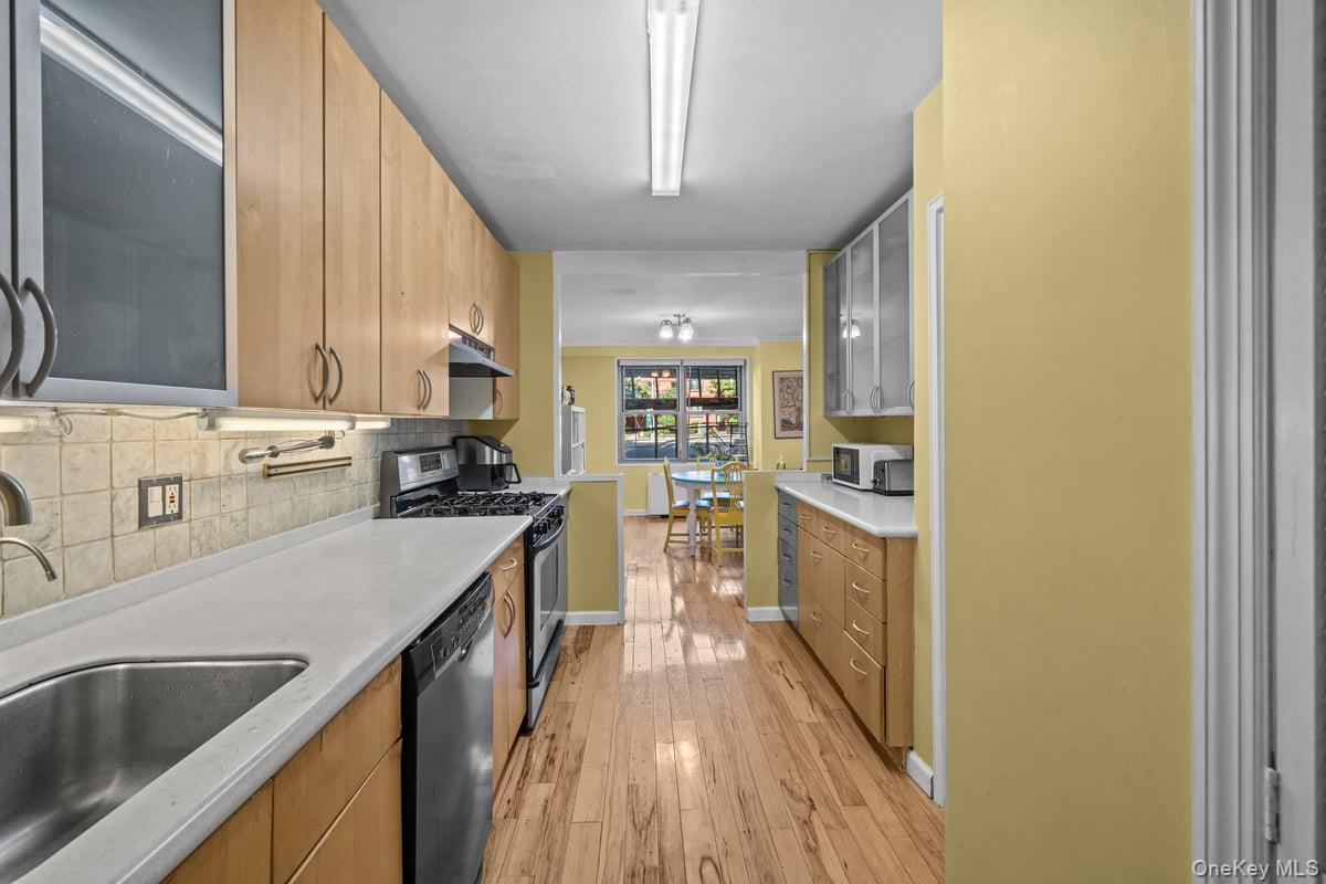 2500 Johnson Avenue 2np Property Photo 14