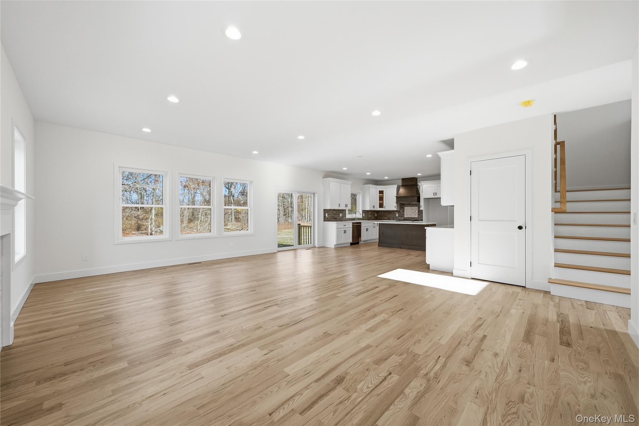 9 Fourth Avenue Property Photo 10