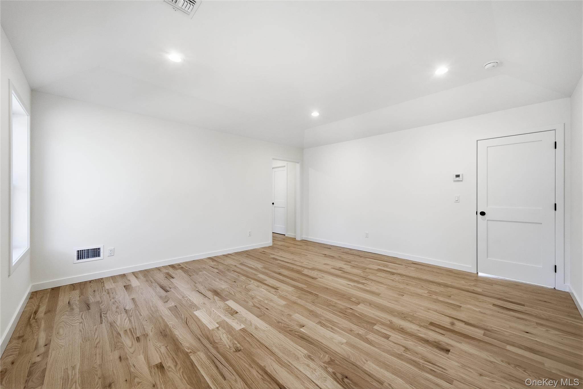 9 Fourth Avenue Property Photo 22