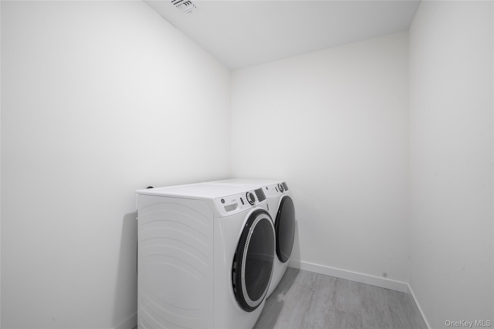 9 Fourth Avenue Property Photo 30