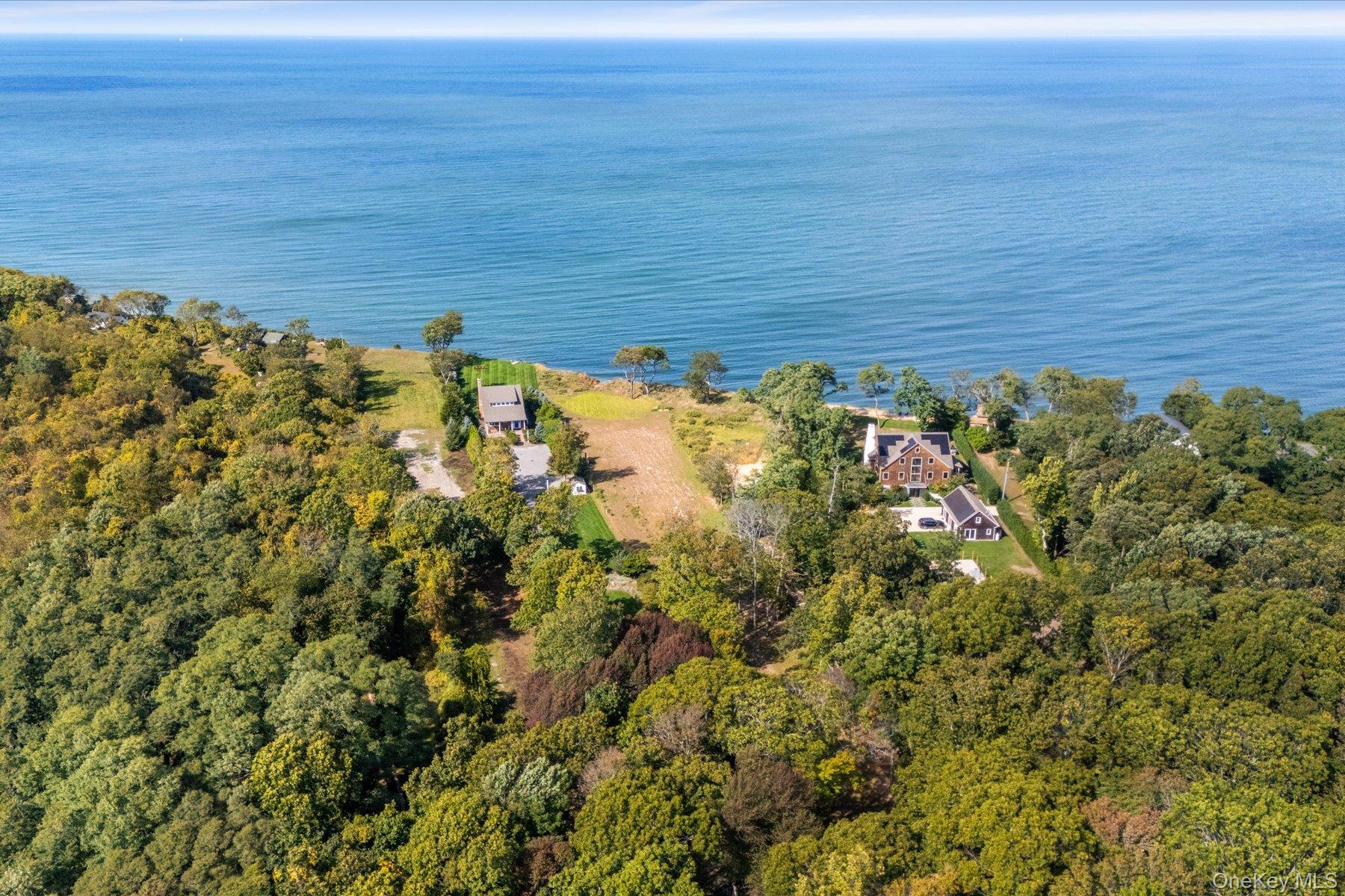 4760 Blue Horizon Bluffs Property Photo 11