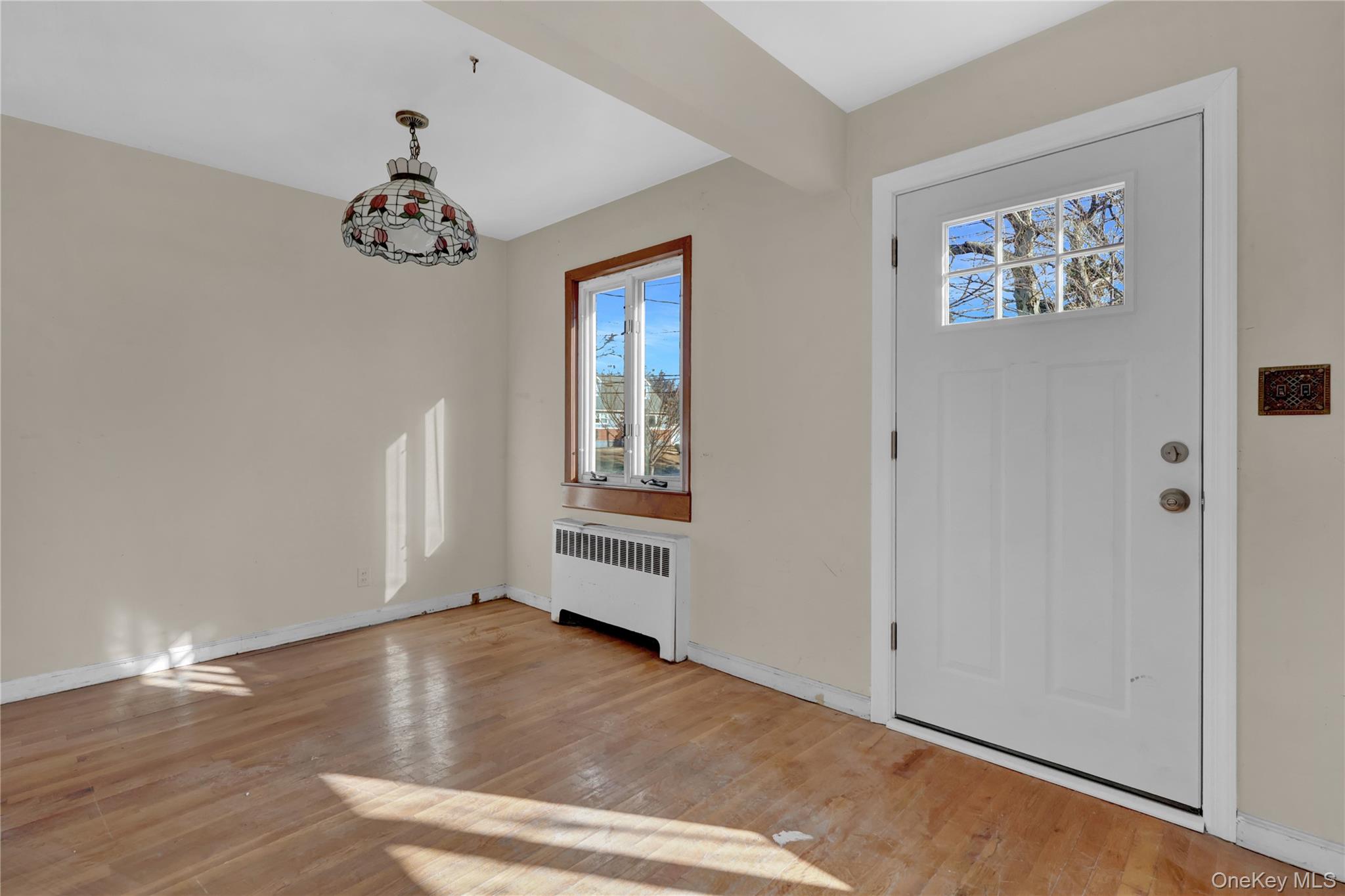 140 Arlington Avenue Property Photo 3