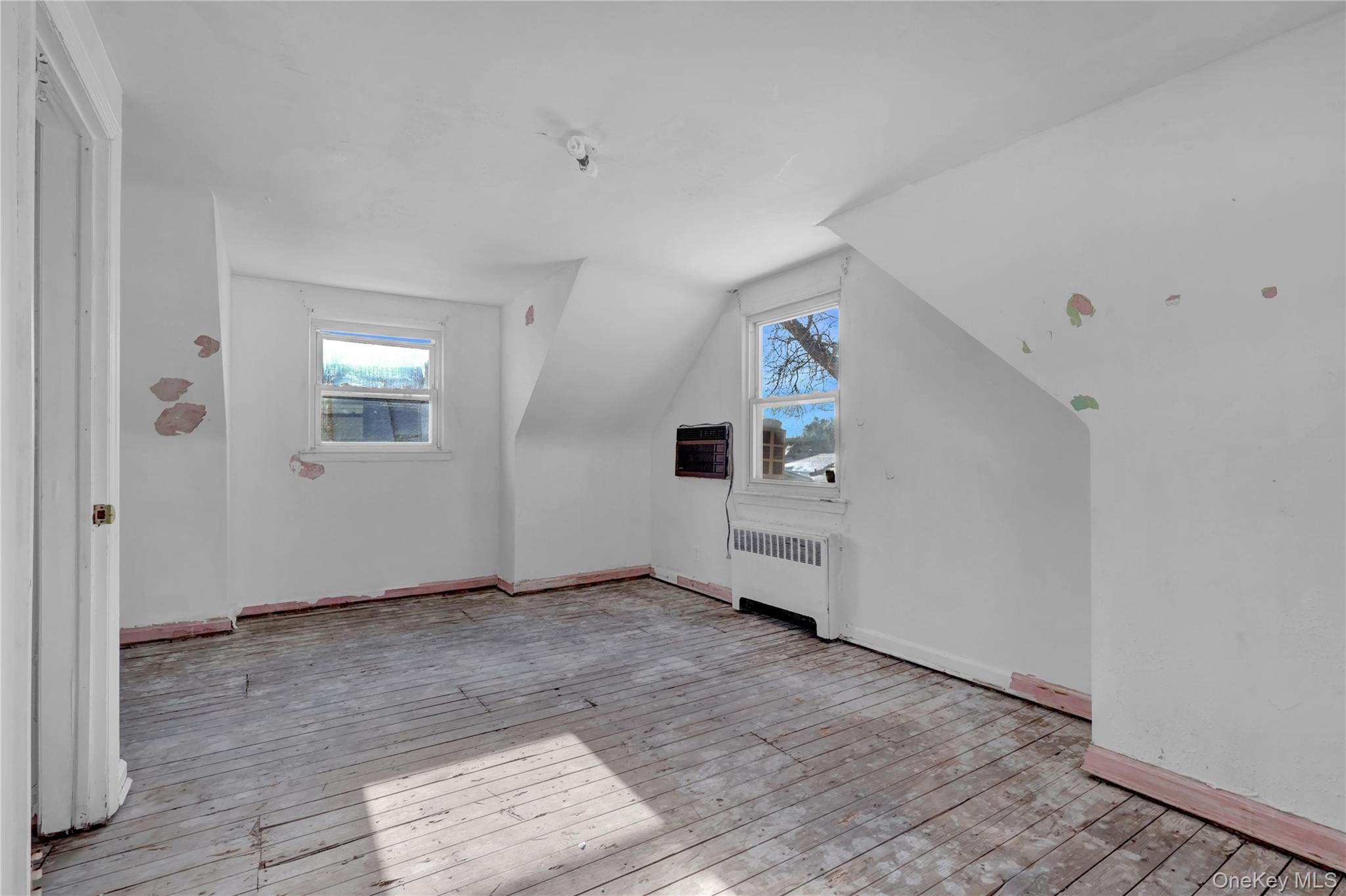 140 Arlington Avenue Property Photo 17
