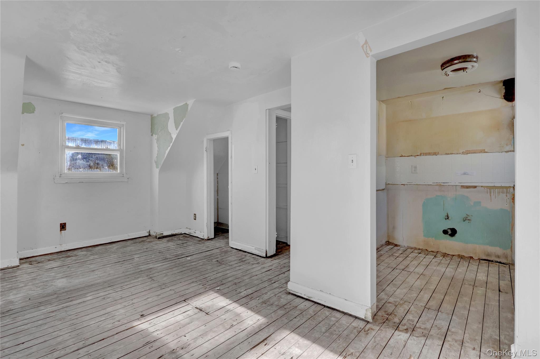 140 Arlington Avenue Property Photo 20