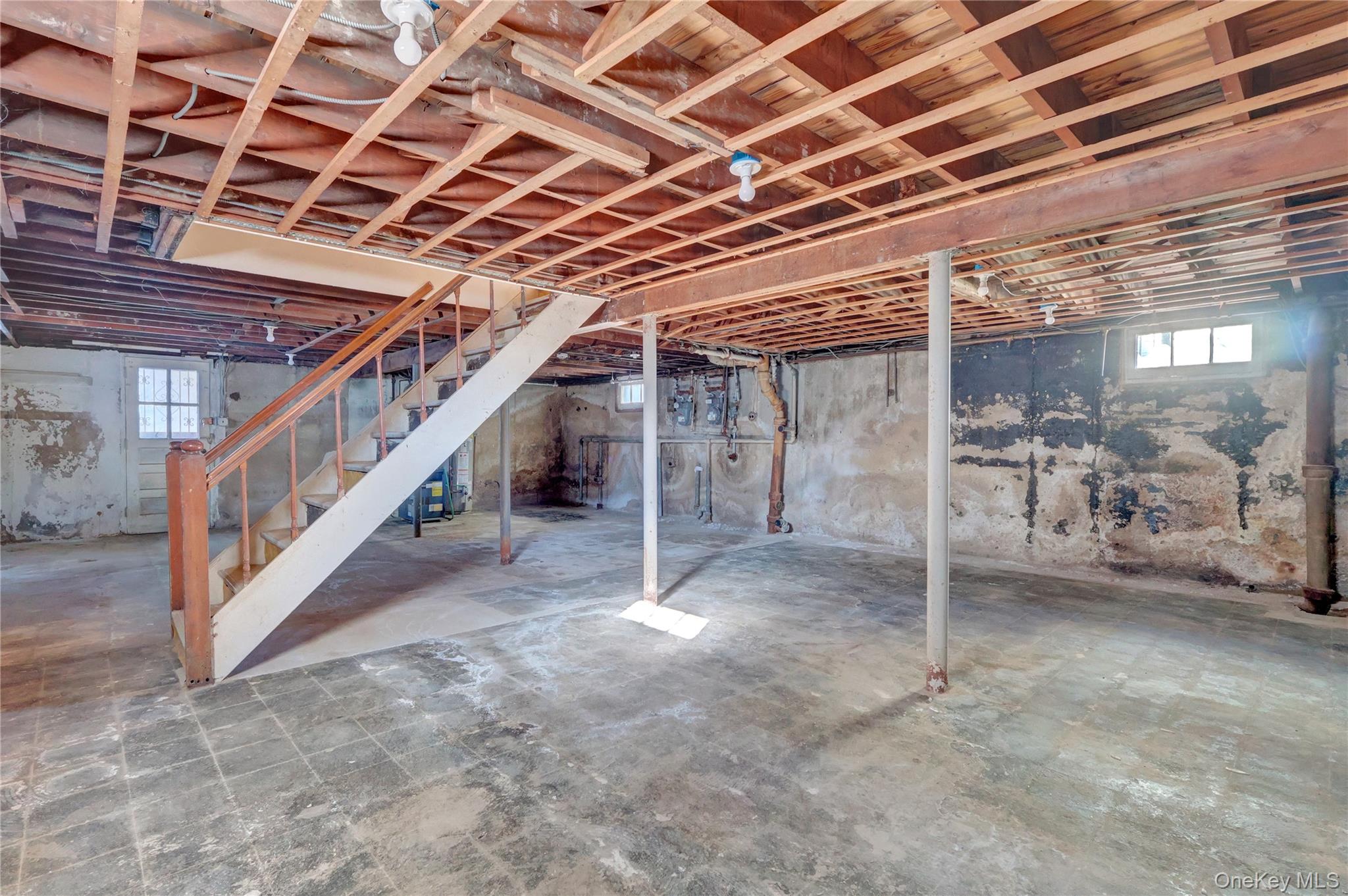 140 Arlington Avenue Property Photo 23