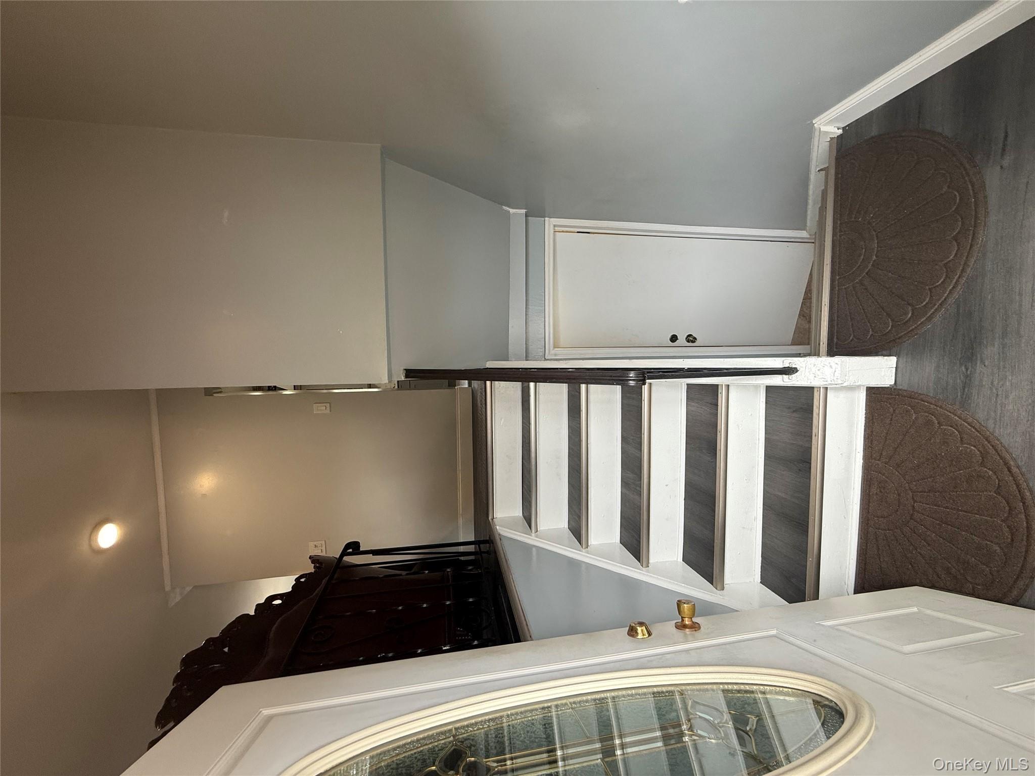 82 Schenectady Avenue Property Photo 2